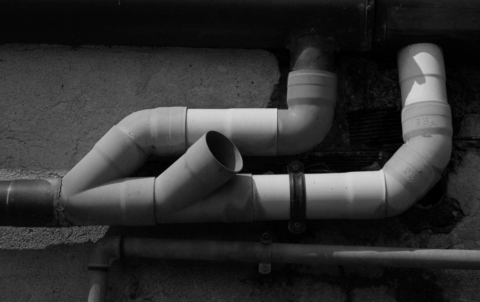 Close-up of plumbing pipe, representing emergency plumbing repair in San Antonio TX